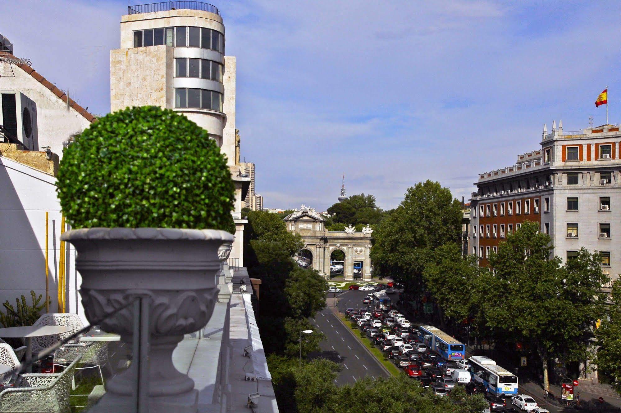 Boutike Cibeles Apartamento Madrid Exterior foto